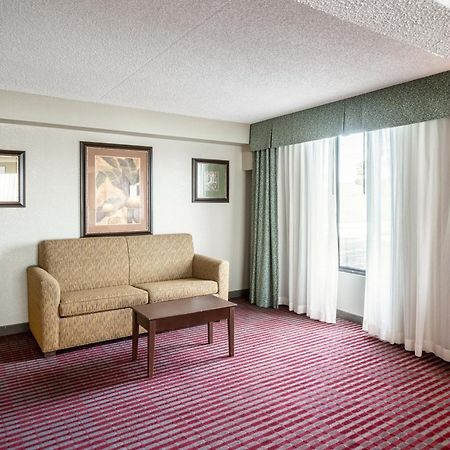 Lakeland Hotel Экстерьер фото